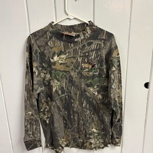 Mossy Oak Men's Woodland Camo Long Sleeve Tee